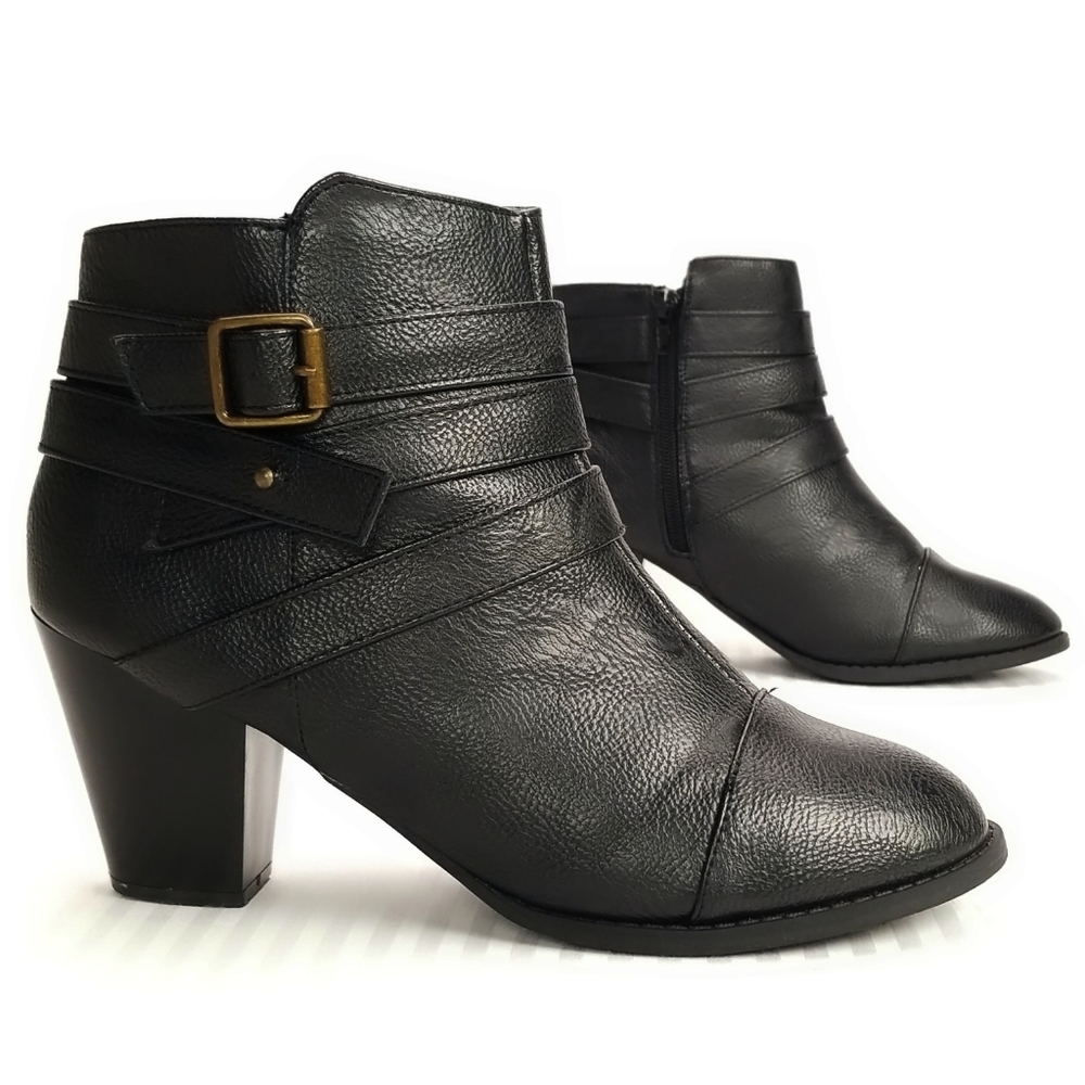 IYNX Black Boots Size 10